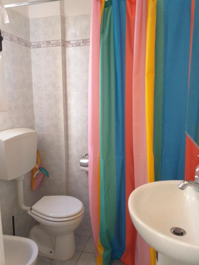 Sea Side Studio Виареджо Екстериор снимка